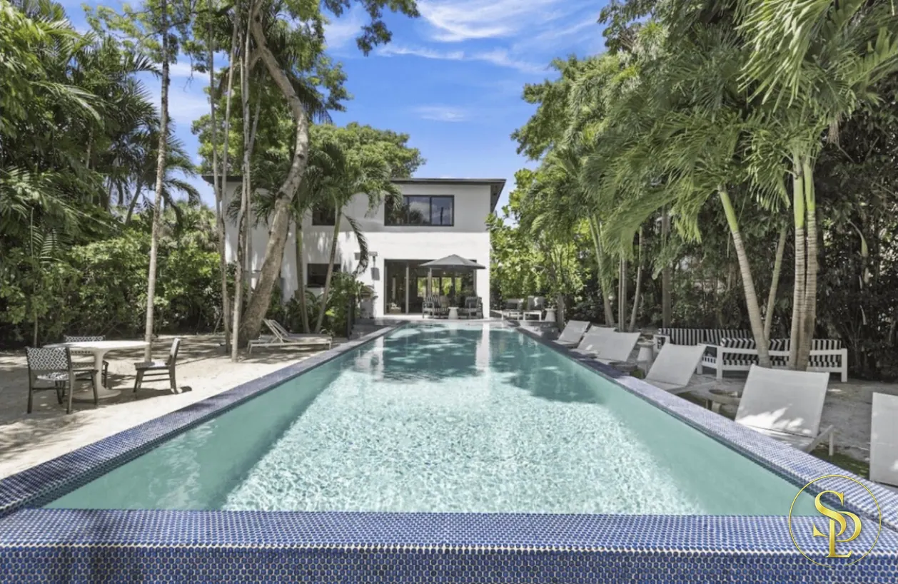 Villa Waterhouse – photo 1