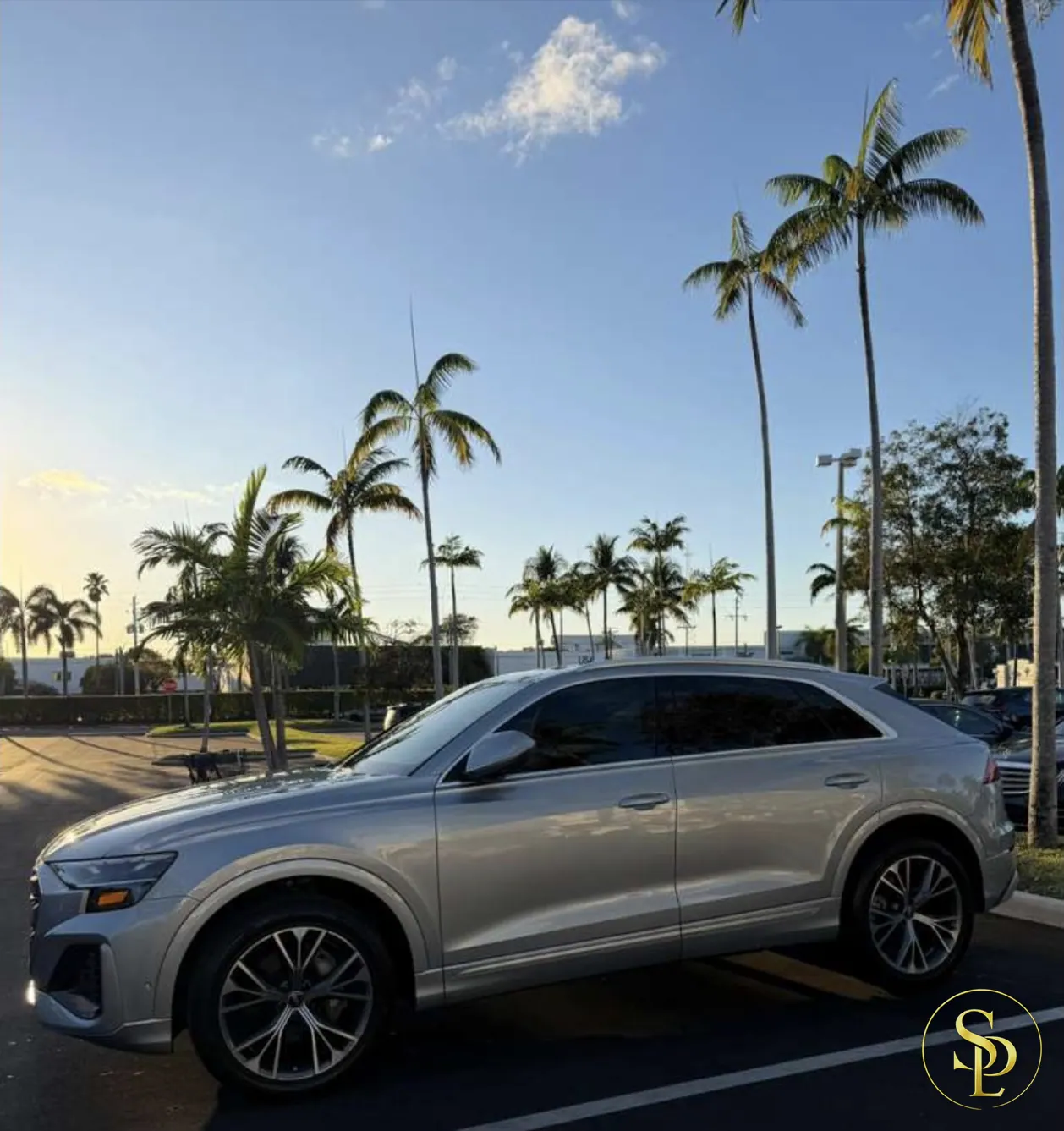 Audi Q8 – photo 1