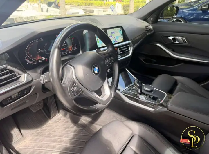 BMW 330i – photo 4