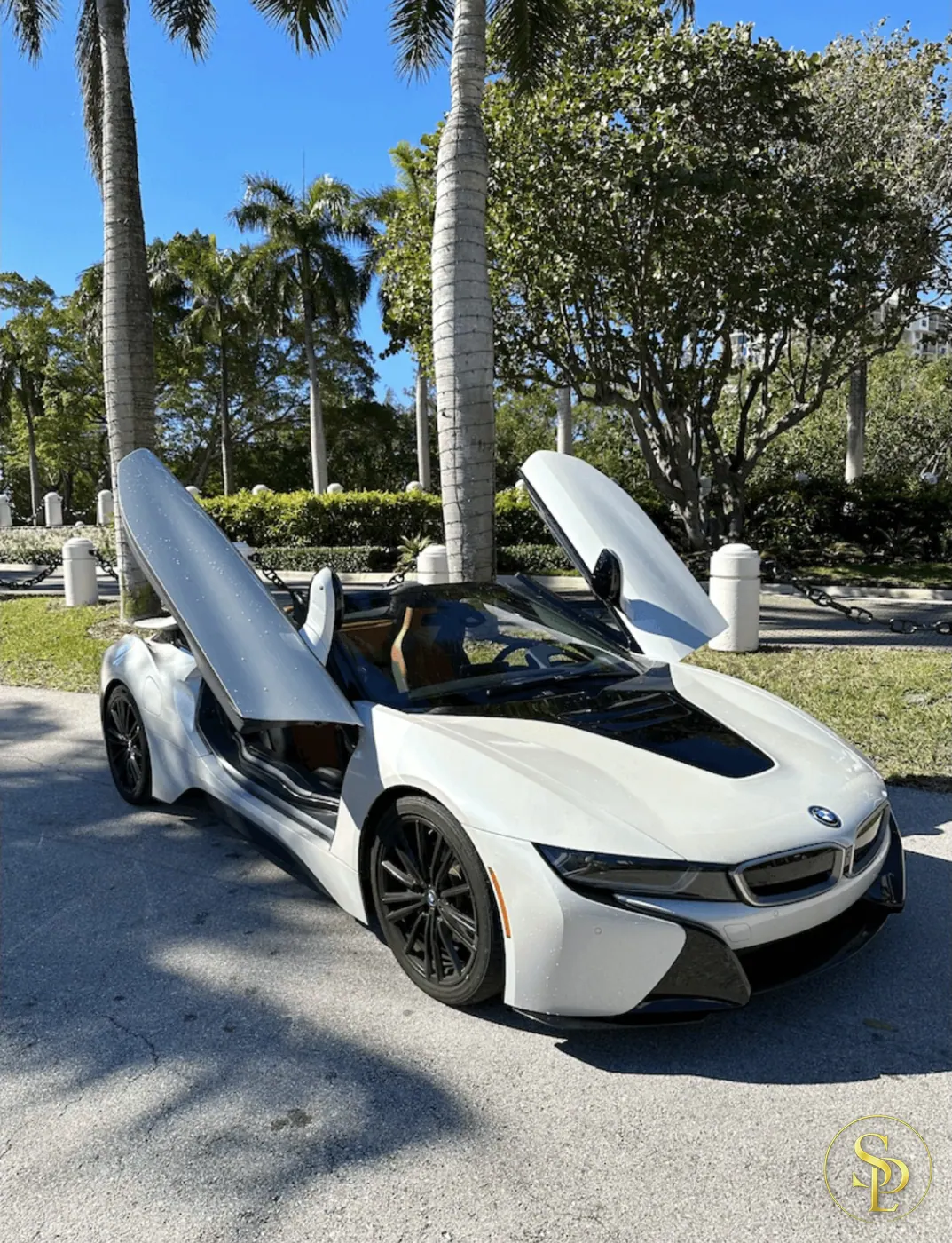 BMW i8 – photo 1