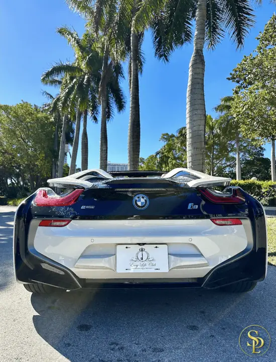 BMW i8 – photo 5