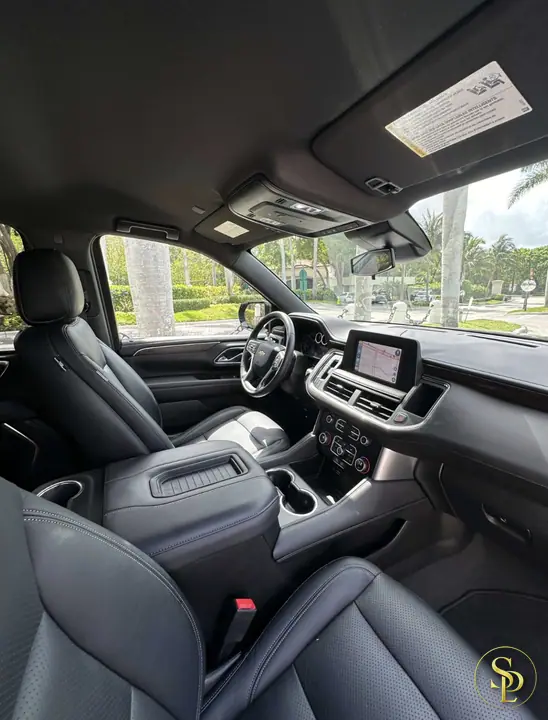 Chevrolet Suburban – photo 5