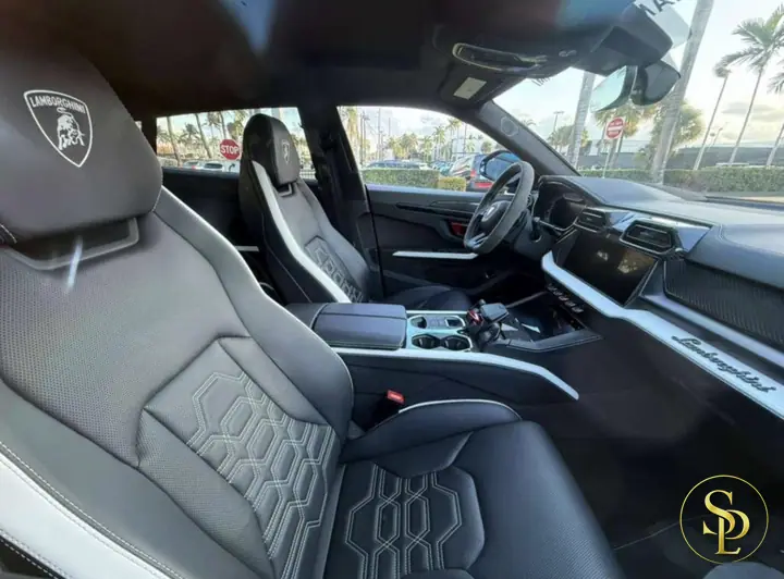 Lamborghini Urus SE – photo 2