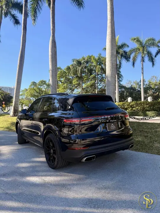 Porsche Cayenne – photo 2