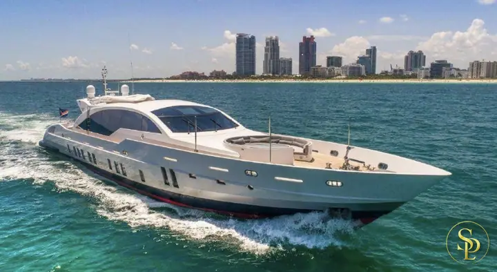 120' Technomar