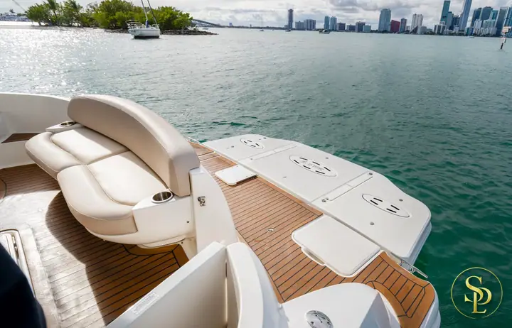 42' Meridian – photo 5