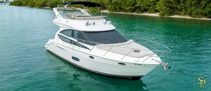 42' Meridian – photo 9