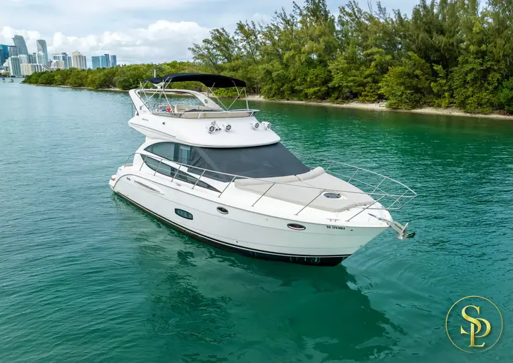 42' Meridian – photo 10