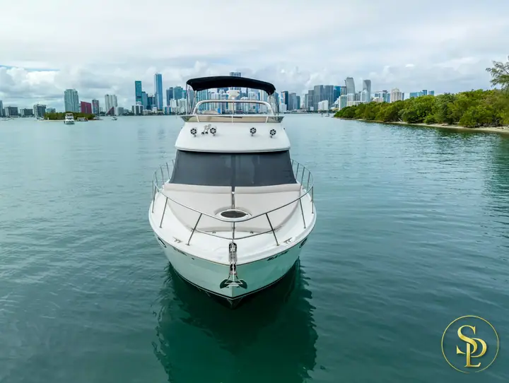 42' Meridian – photo 13