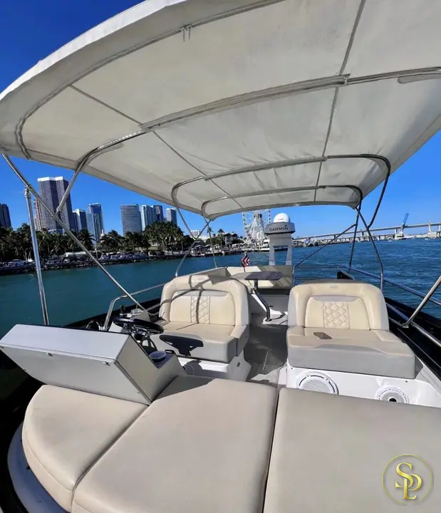 43' Regal – photo 5