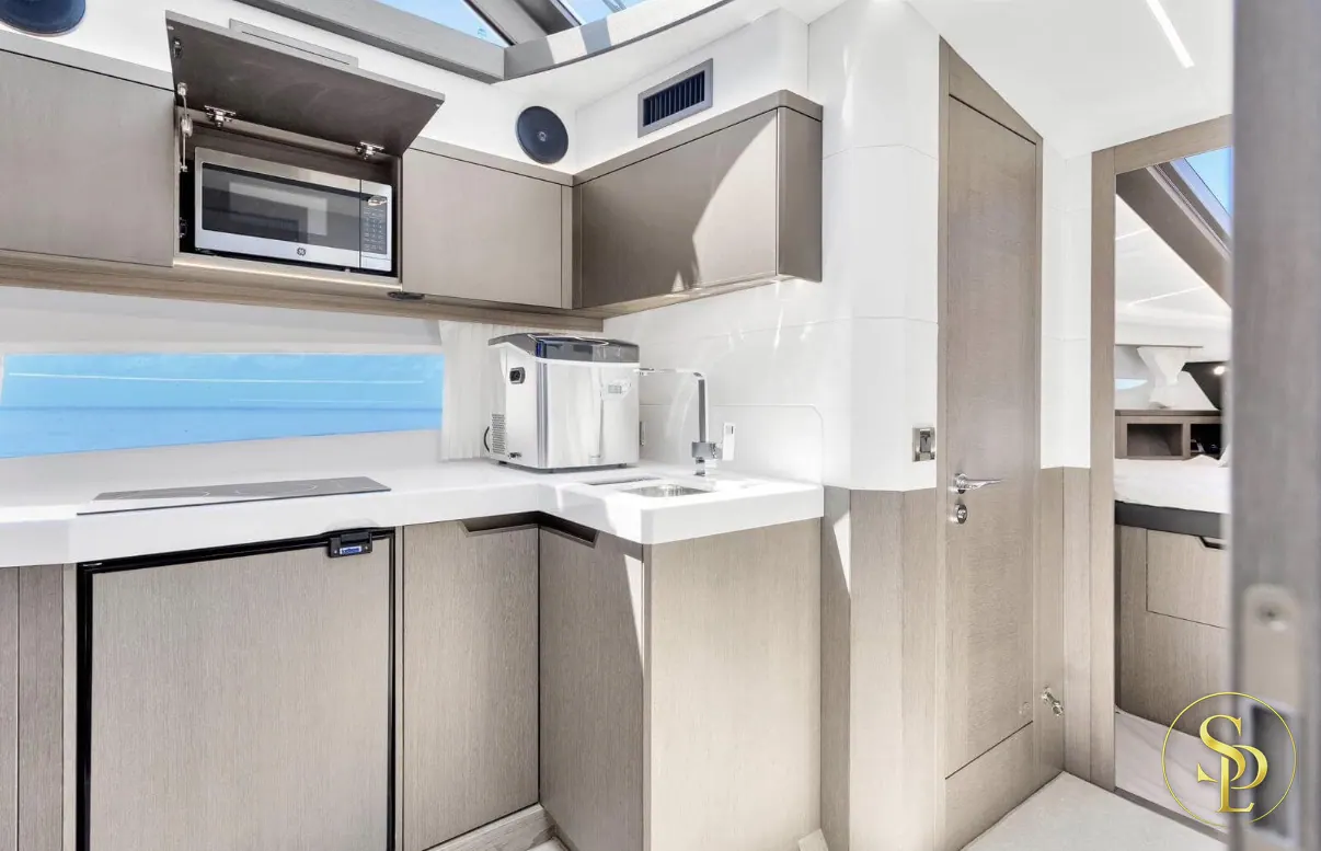 46' Galeon – photo 6