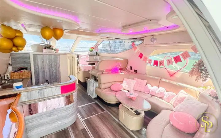 46' Maxum Pink – photo 12