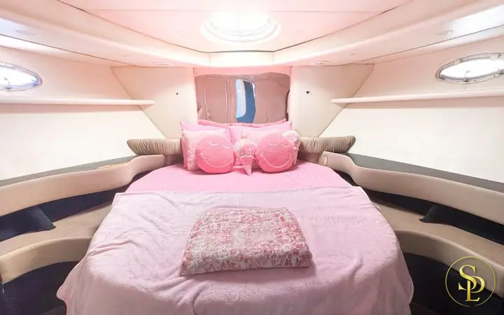 46' Maxum Pink – photo 13