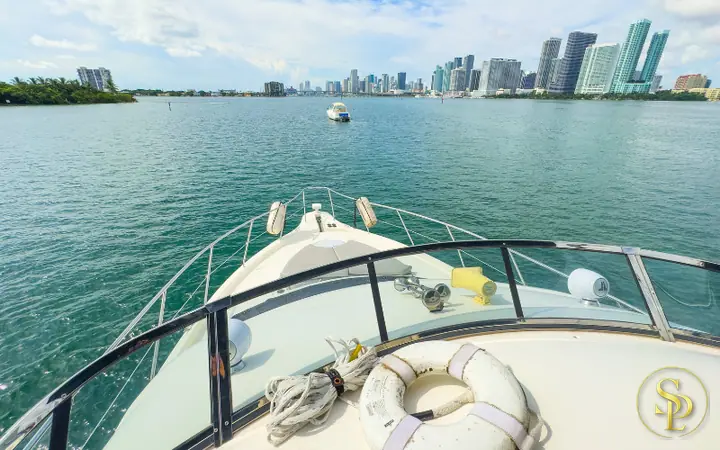 48' Silverton Sport Bridge – photo 19