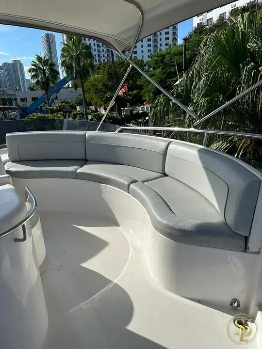 50' Altamar – photo 2