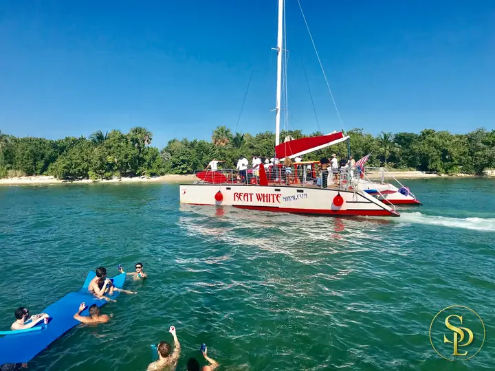 50' Catamaran – photo 3