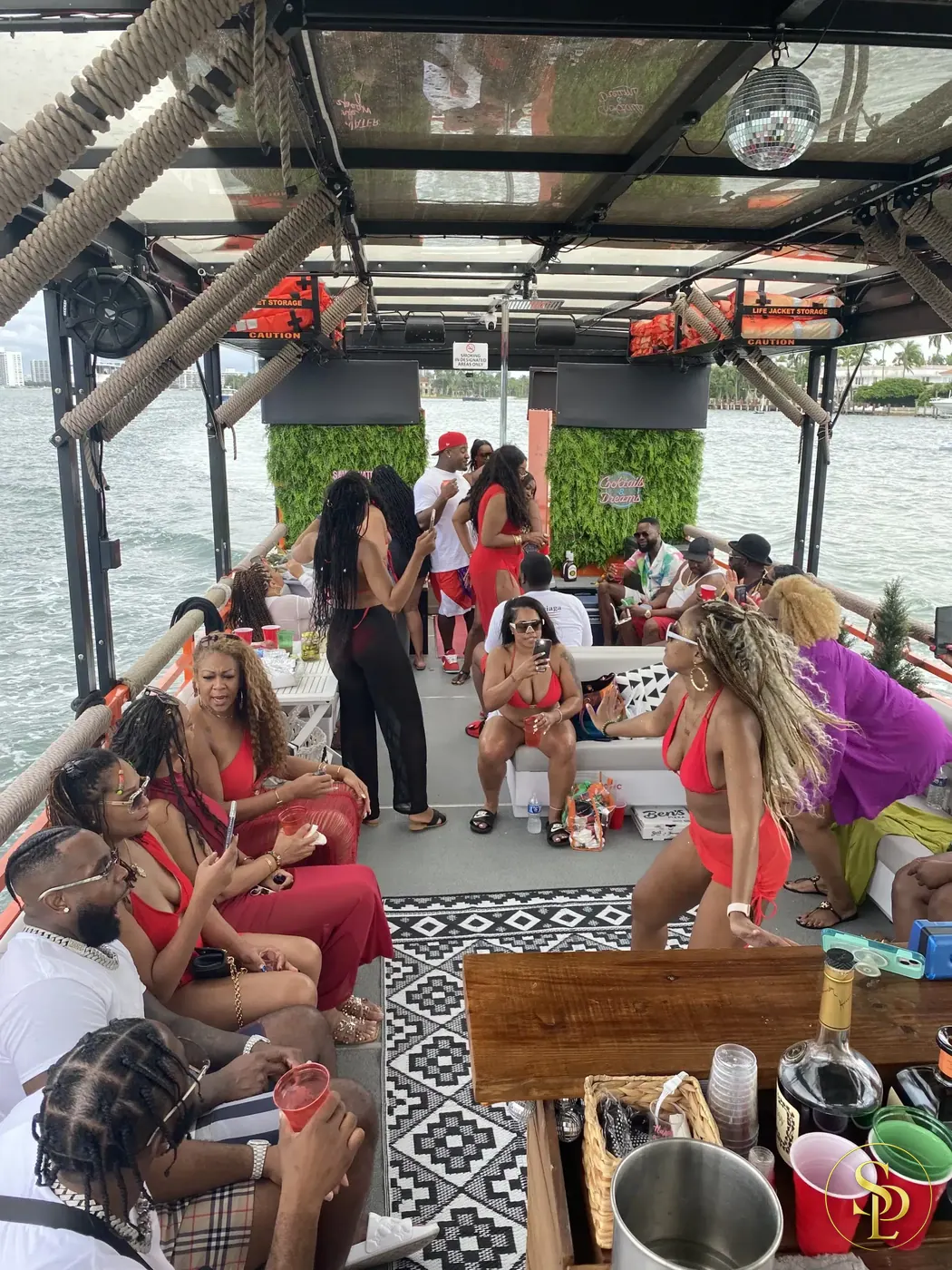 50' Day Club Party Boat – photo 1