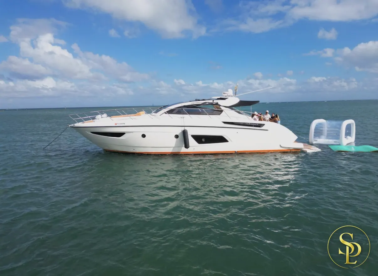 52' Azimut – photo 1