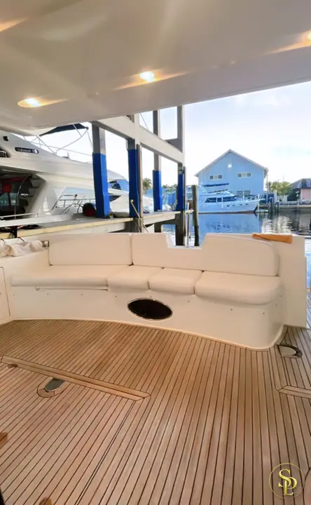 55' Azimut Cloud – photo 4