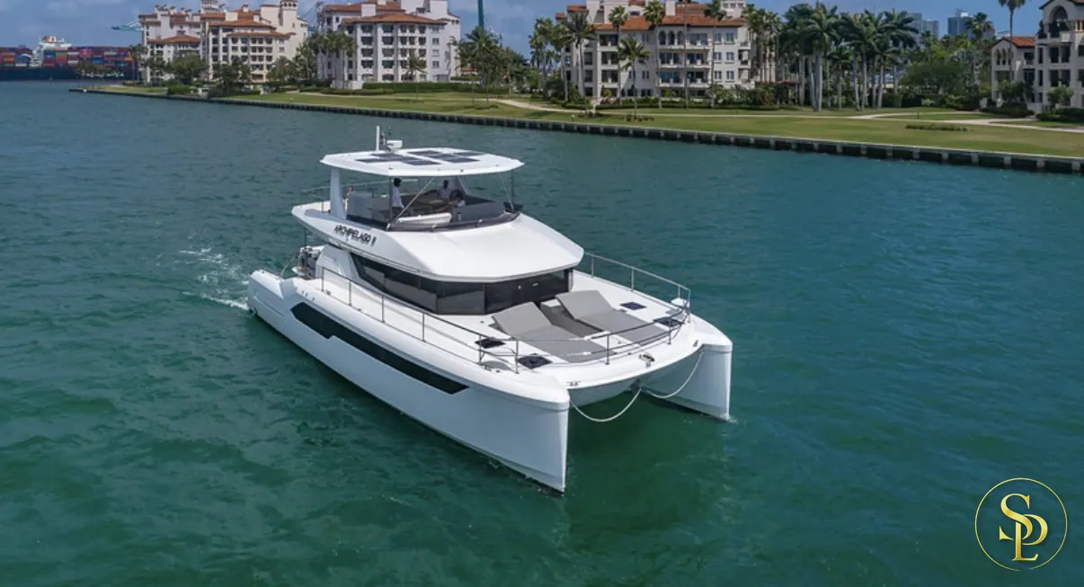 60' Catamaran – photo 1