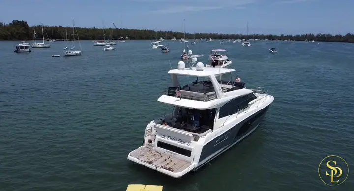 65' Prestige – photo 2