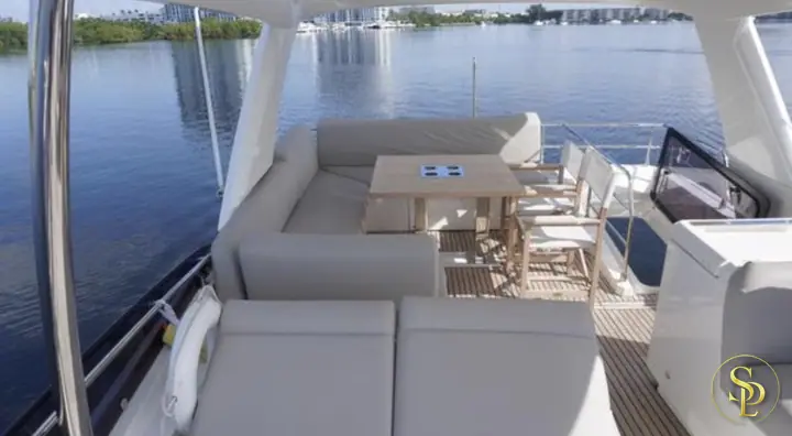 65' Prestige – photo 5