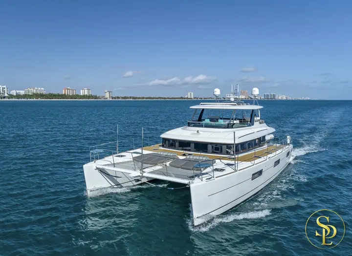 70' Lagoon
